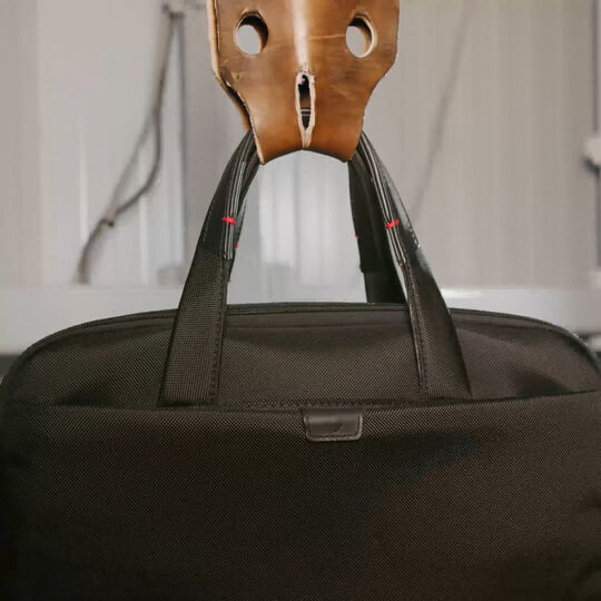 Test de correas de mochilas y maletines