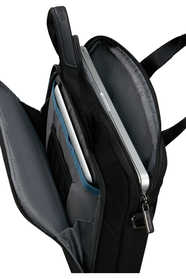 Samsonite Evosight Slim Bailhandle 15.6'  Negro