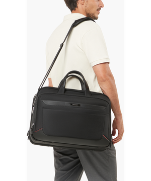 Pro-DLX 6 Maletín 17.3" 33 x 46 x 17.5/23.5 cm | 1.5 kg Pro-DLX 6 Maletín 17.3" 33 x 46 x 17.5/23.5 cm | 1.5 kg