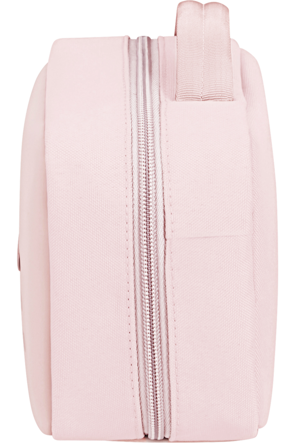 Samsonite Stackd Toilet Kit Weekender  Rose Samsonite Stackd Toilet Kit Weekender  Rose