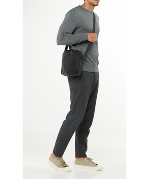 Biz2go Bolso Cross-over 25 x 20 x 9 cm | 0.3 kg Biz2go Bolso Cross-over 25 x 20 x 9 cm | 0.3 kg
