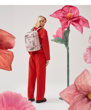 Image Biz x Frida Kahlo Mochila 14.1" 38.5 x 26 x 13.5 cm | 1 kg