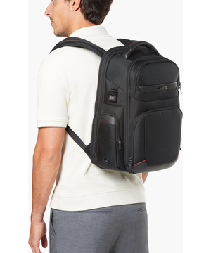 Pro-DLX 6 Mochila Expandible 17.3" 46 x 32 x 18/24 cm | 1.5 kg