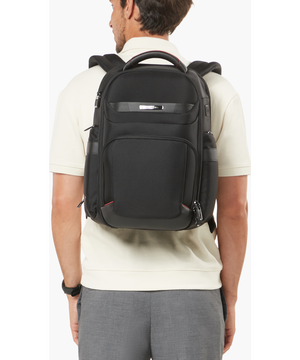 Pro-DLX 6 Mochila 15.6" 43 x 30 x 15 cm | 1.2 kg