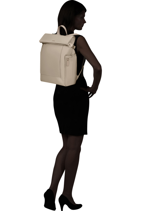 Essentis Mochila 15.6"