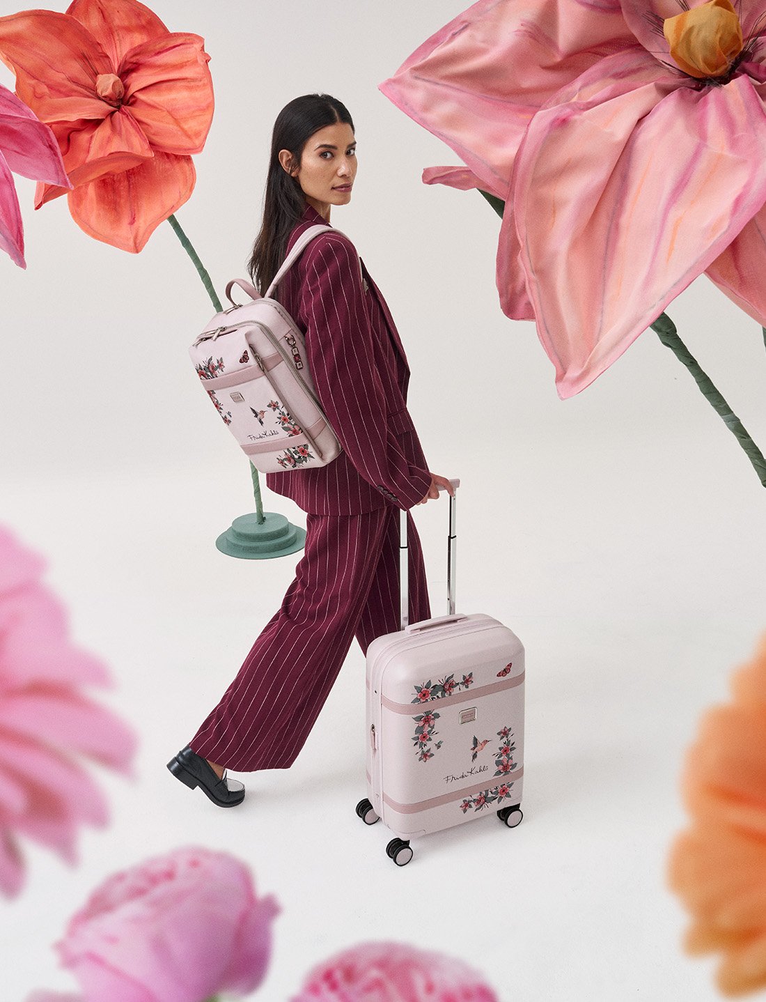 Samsonite Conecta el mundo del arte y los viajes Conecta el mundo del arte y los viajes